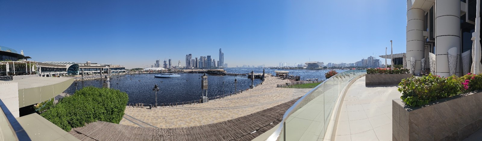 Espaços exteriores e vista junto ao InterContinental Dubai Festival City